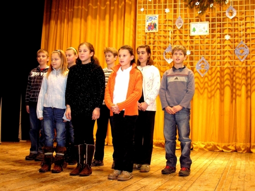 200912210132060.20091220_vianoce_zs_v_kd15