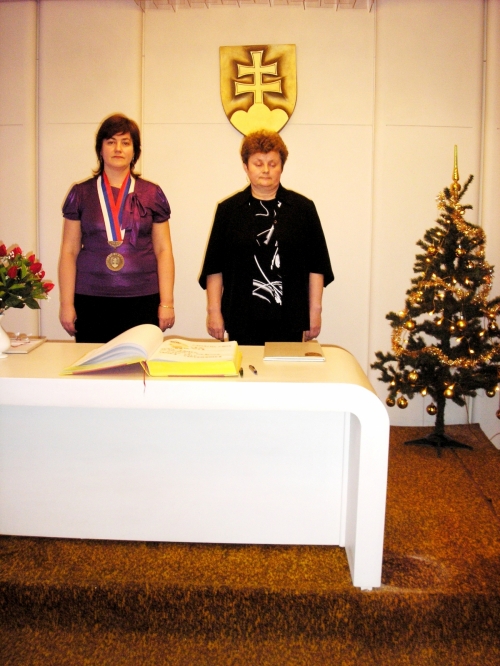 200912311725110.pc300019