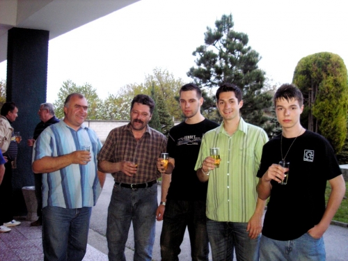 201005052209030.20100430_m_j_46