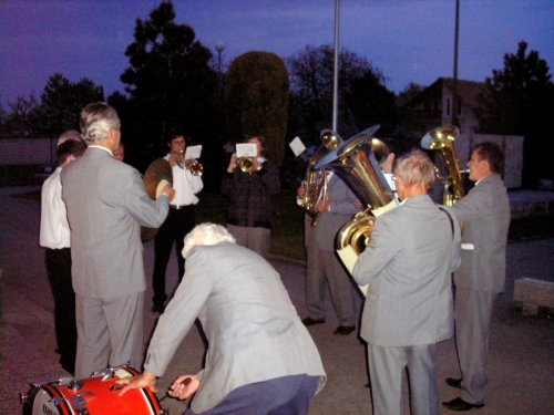 201005052209030.20100430_m_j_52
