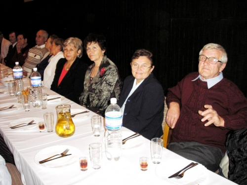 201010250026340.20101024_dochodci_044