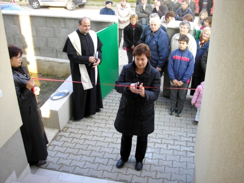 201011180007040.20101117_otvor_dom_109_06