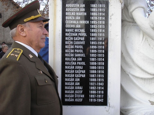 201011180027110.20101117_odhal_tabul_16