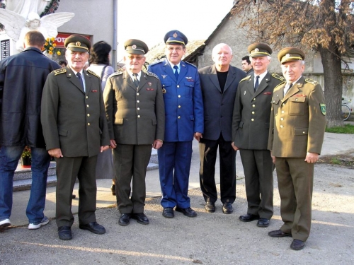 201011180027110.20101117_odhal_tabul_18