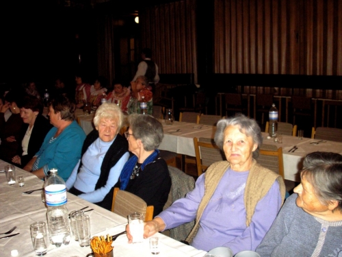 201110242305530.20111023_dochodci_040