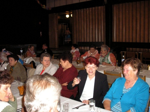 201110242305530.20111023_dochodci_041