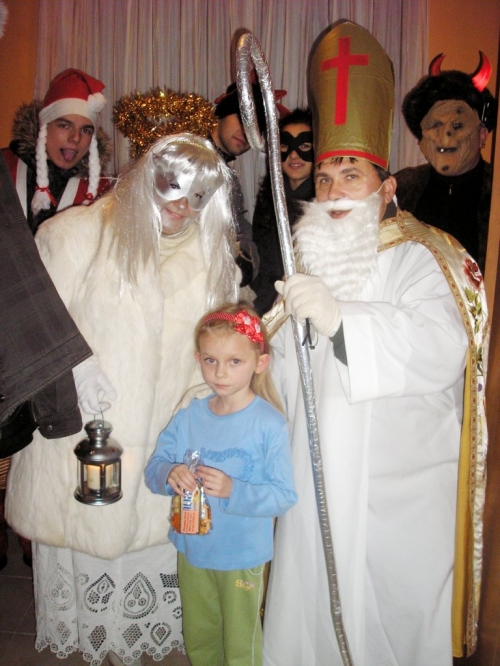 201112052324330.20111205_mikulas_01