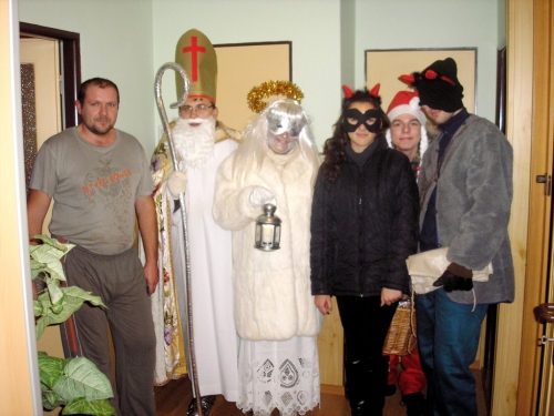 201112052324330.20111205_mikulas_03