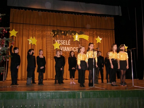 201201042026030.4a_piese_hviezda_na_nebi