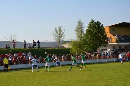 201205032247250.20120429_hody_083