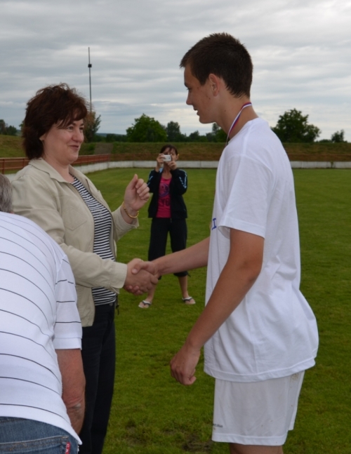 201206091736450.futbal_ziaci_080