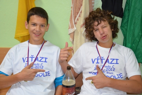 201206091736450.futbal_ziaci_178