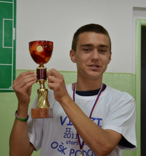 201206091736450.futbal_ziaci_182