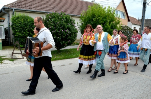 201208011905210.20120729_annabal_137