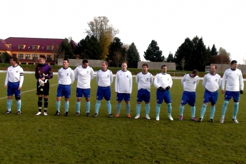 naši hráči pred zápasom s Kočovcami 10.11.2012