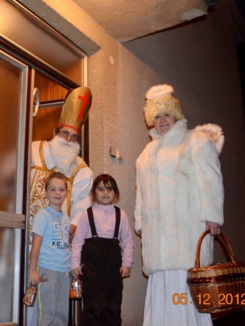 201212052220080.20121205_mikulas_029