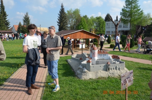201304300110190.20130428_hody_096