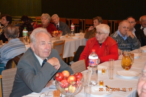 201310210105010.20131020_dochodci_074