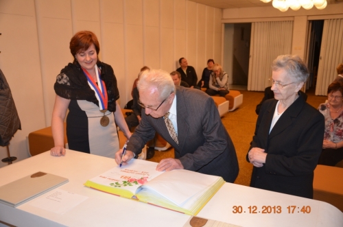 201401021532380.20131230_jubilanti_16