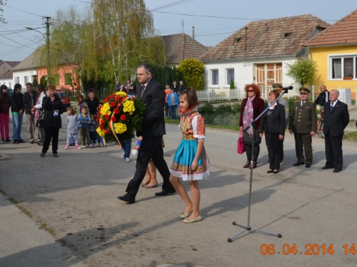 201404062207300.oslobodenie_oslavy_050