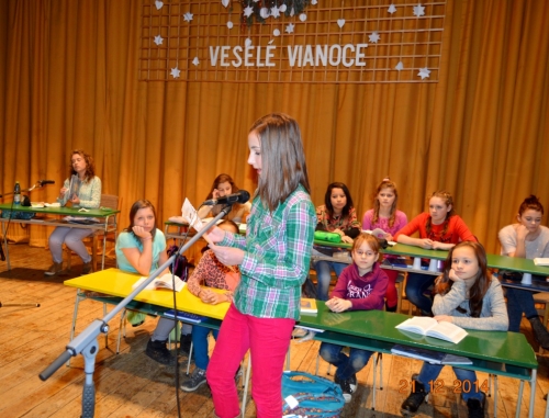 201412220058180.vianocny_program_kd_049