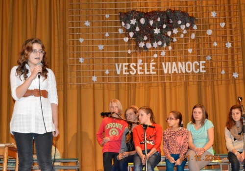 201412220058180.vianocny_program_kd_073