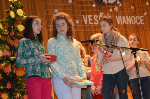 201412220058180.vianocny_program_kd_135