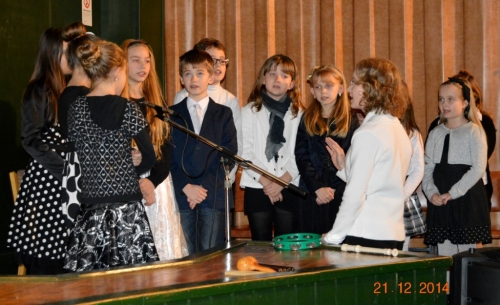 201412220058180.vianocny_program_kd_157