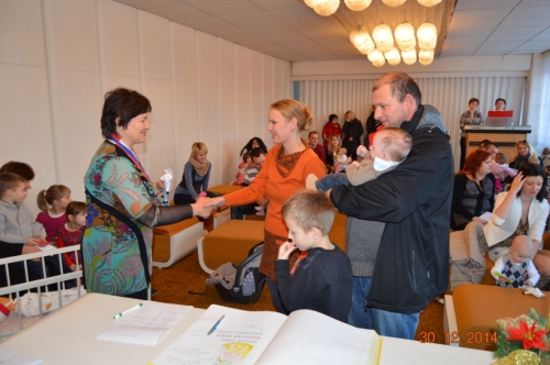 201412302233520.20141230_uvitanie_deti_33