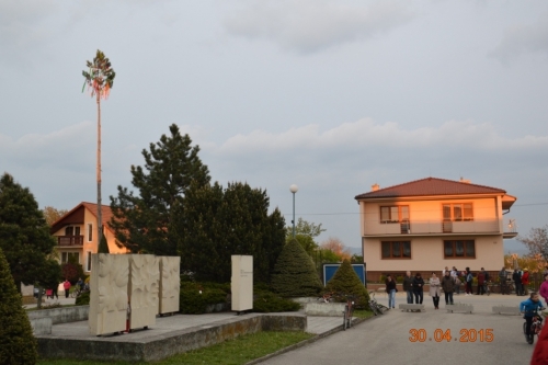 201505041149490.prvy_maj_052
