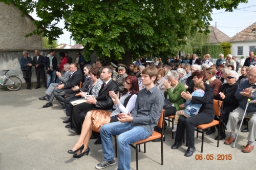 201505082323550.oslavy_oslobodenia_076