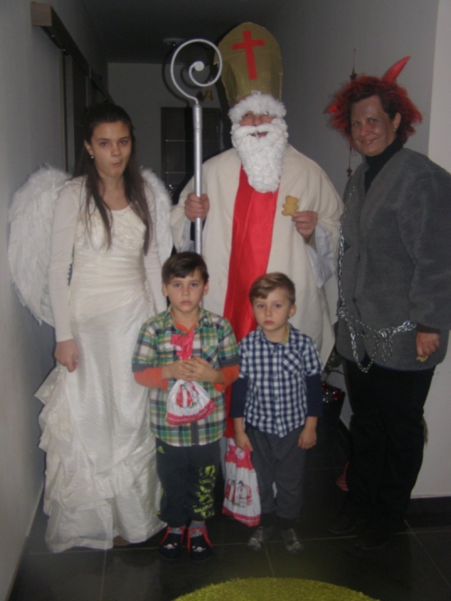 201512081718540.20151205_mikulas_16