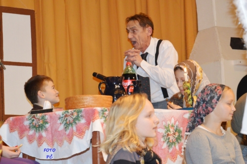 201512210123380.vianocna_akademia_064