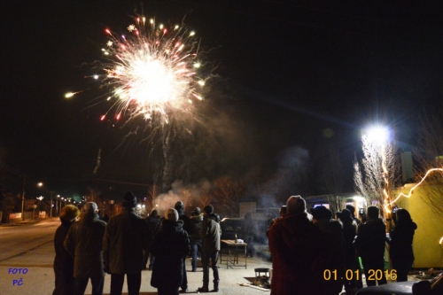 201601012341050.novy_rok_2016_052