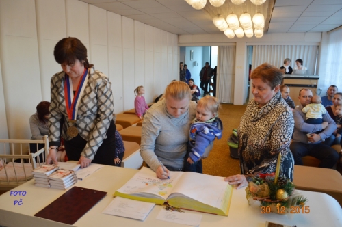 201601020024180.20151230_privitanie_deti_05