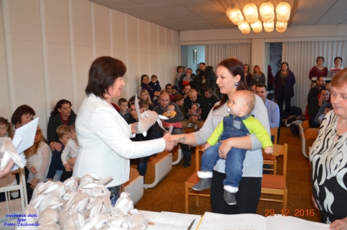 201612292142450.20161229_uvitanie_deti_035
