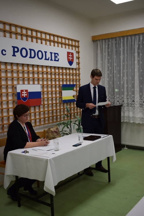 Ustanovujúce zast.