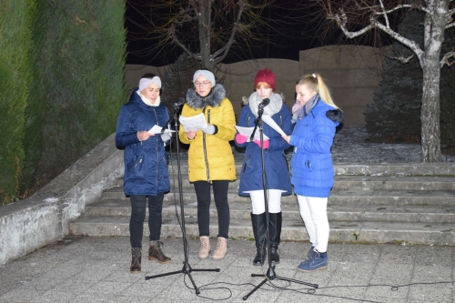 201812161146000.vianocne-trhy-podolie88