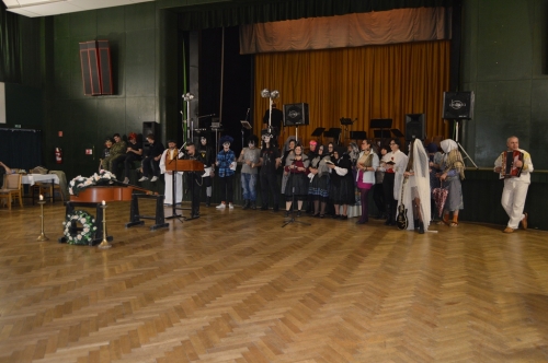 201903031555390.pochovavanie-basy59