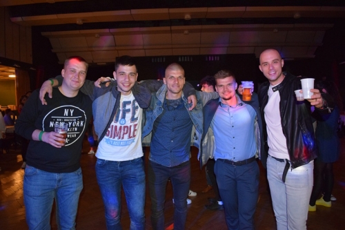 201904282006460.zavaba30