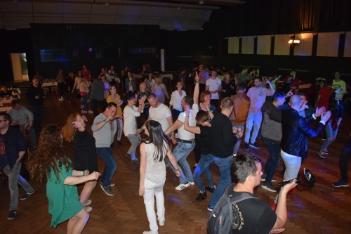 201904282006460.zavaba35