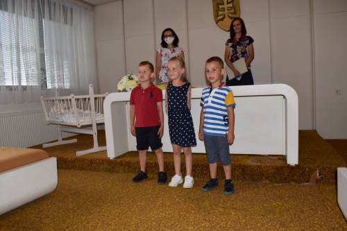202107122219330.dsc-3147
