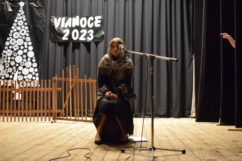 202312180104290.vianocne-trhy-podolie110