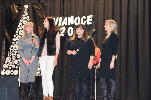 202312180104290.vianocne-trhy-podolie160