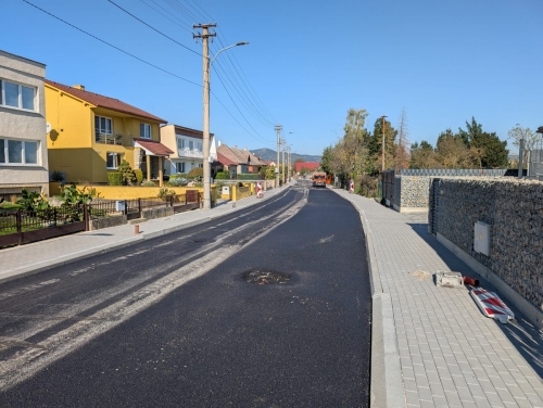 202510081951180.img-20251008-wa0198