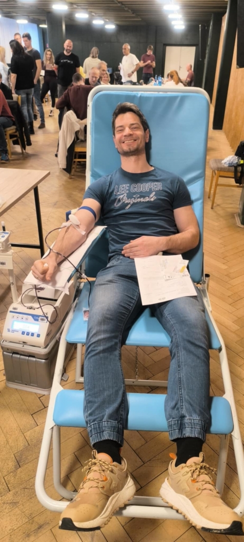 202512011110430.718dc873-b6e2-46e3-8409-74ec21589b29