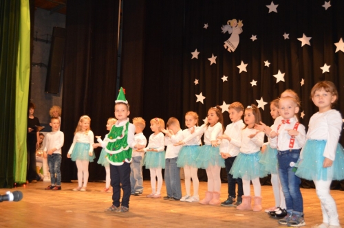 202512141145530.vianocne-trhy-podolie-25-12