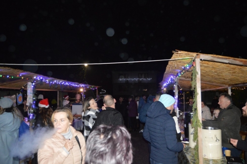 202512141145530.vianocne-trhy-podolie-25-39