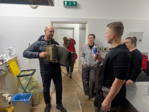 202602171103260.pxl-20260213-182353108-mp