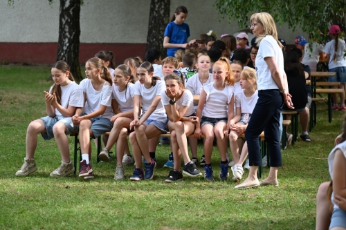 Slávnostné otvorenie športového areálu v ZŠ Podolie – fotografia 7